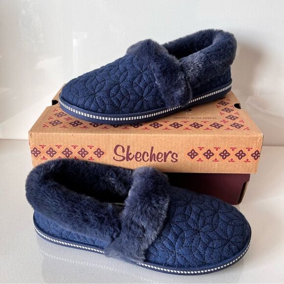 Skechers Bright Blossom Cozy Campfire Floral Quilted Slipper - Picture 1 of 8